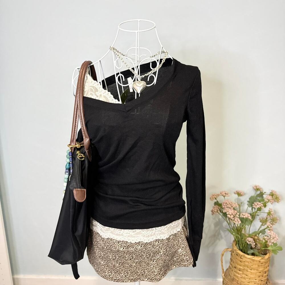 NWT vintage y2k black tight long sleeve Henley waffle knit grunge v neck top